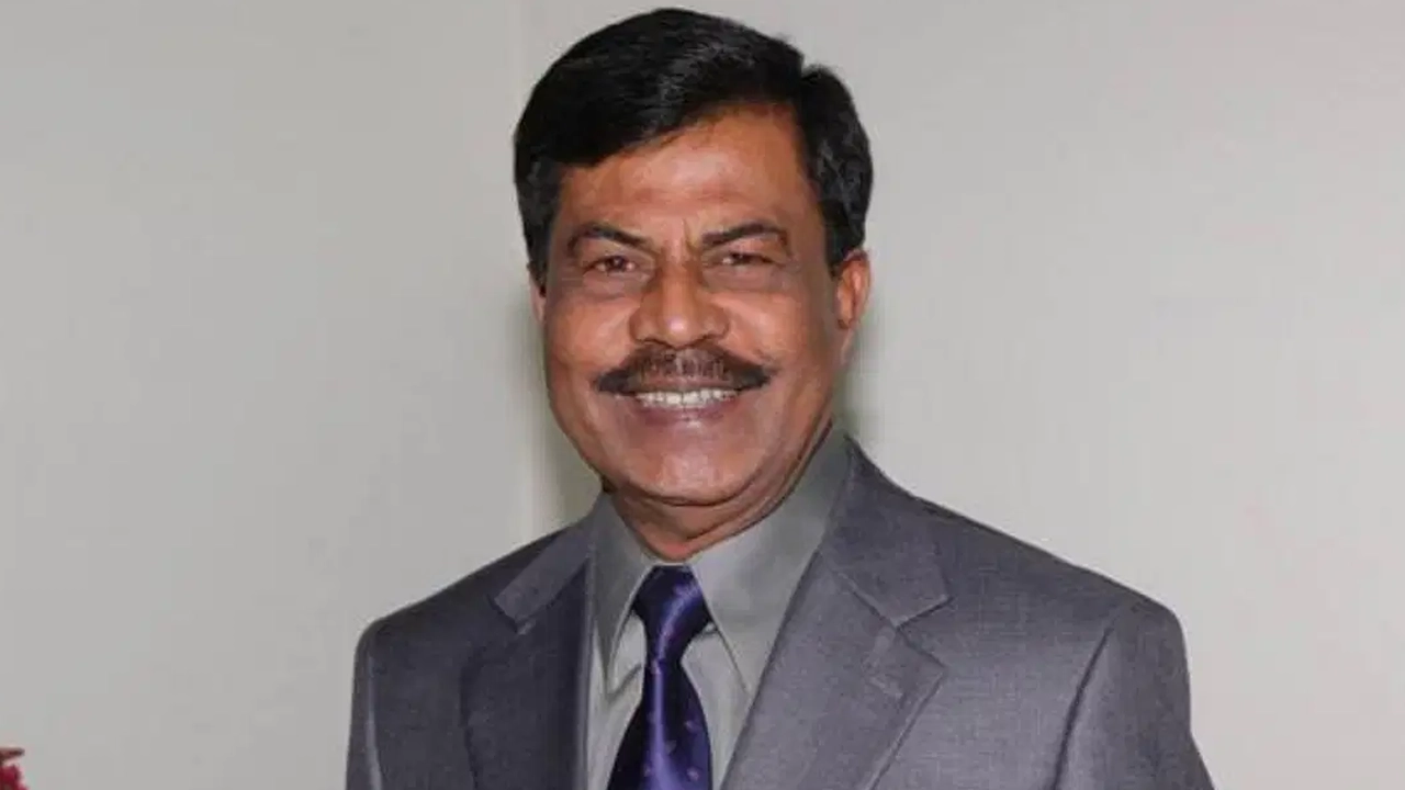 স্ত্রীসহ বগুড়ার সাবেক এমপি’র  দেশত্যাগে নিষেধাজ্ঞা