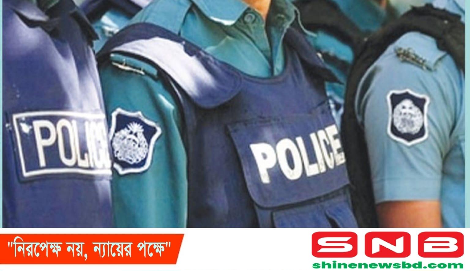 পালিয়েছে আটক ছাত্রলীগ নেতা : চার পুলিশ ক্লোজড